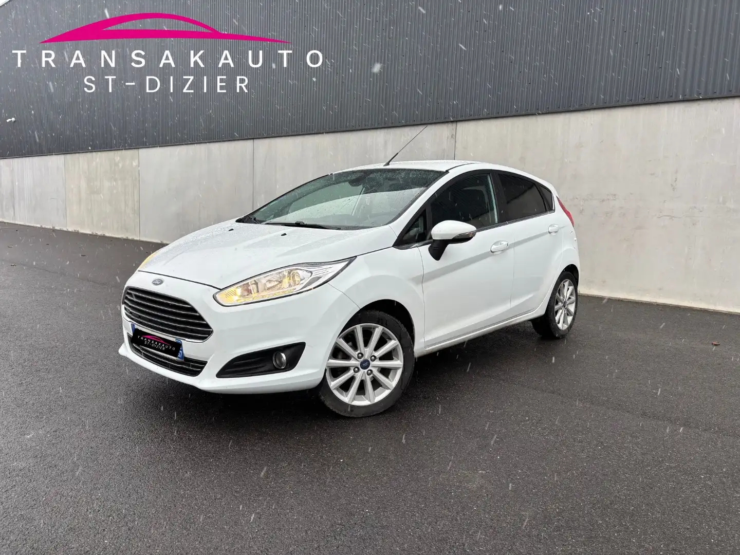 Ford Fiesta Fiesta 1.0 EcoBoost 100 S\u0026amp;S Titanium Weiß - 1
