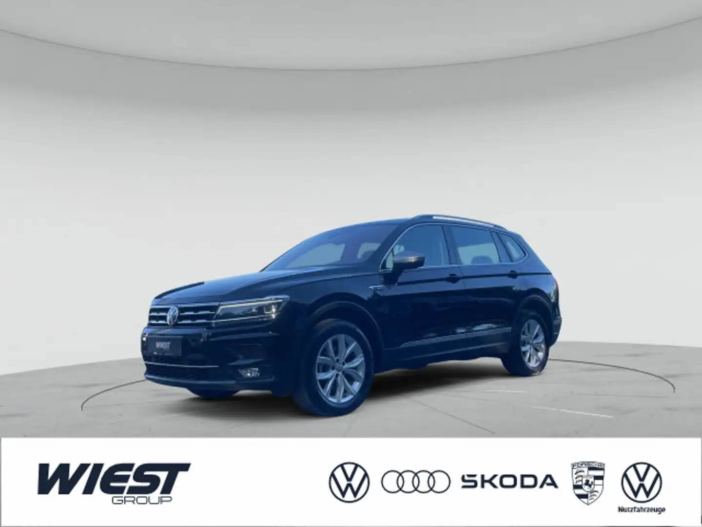 Volkswagen Tiguan Allspace 2.0 TDI Highline 4Motion DSG Nav Schwarz - 1