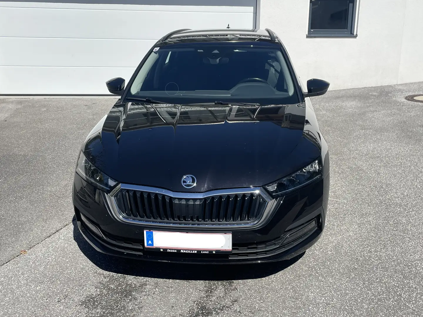 Skoda Octavia Octavia Combi 2,0 TDI Business Business Schwarz - 1