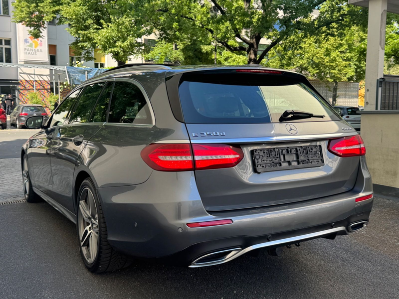 Mercedes-Benz E 350 d 4Matic AMG Line/PANO/ACC/WIDESCREEN/LED — photo 14