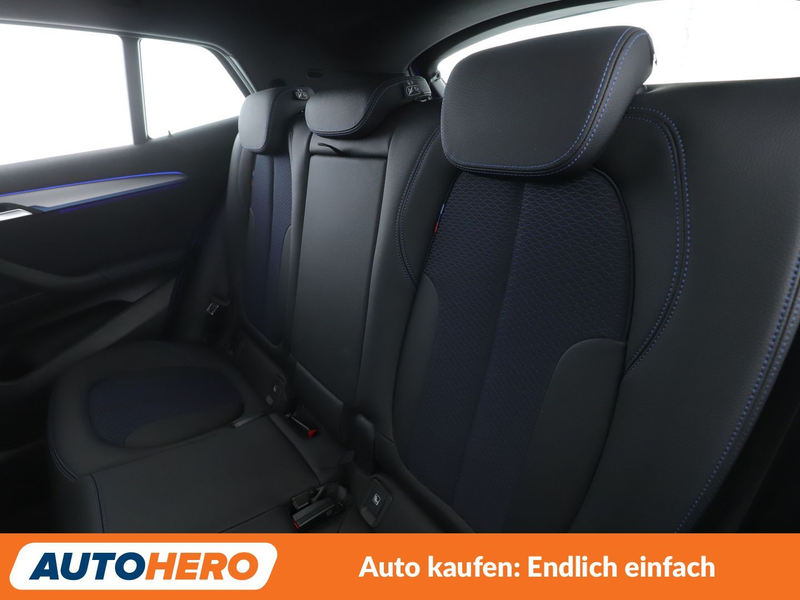 BMW X2 sDrive 20i M Sport Aut. *NAVI*LED*TEMPO*PDC* — photo 14