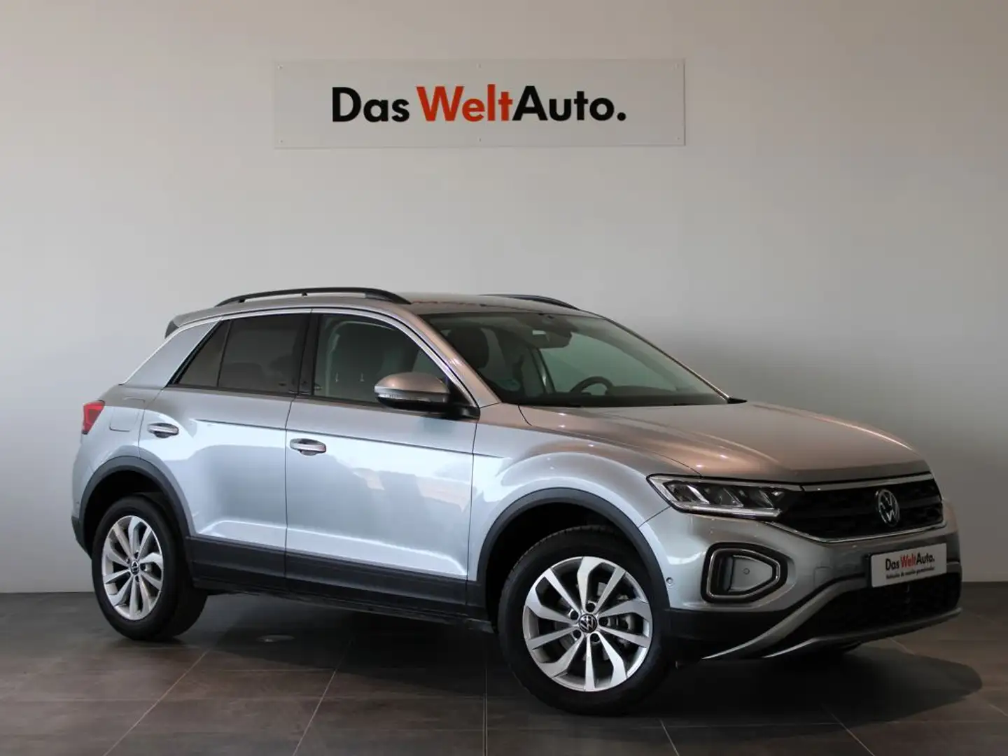 Volkswagen T-Roc 1.5 TSI Life DSG7 Plateado - 1