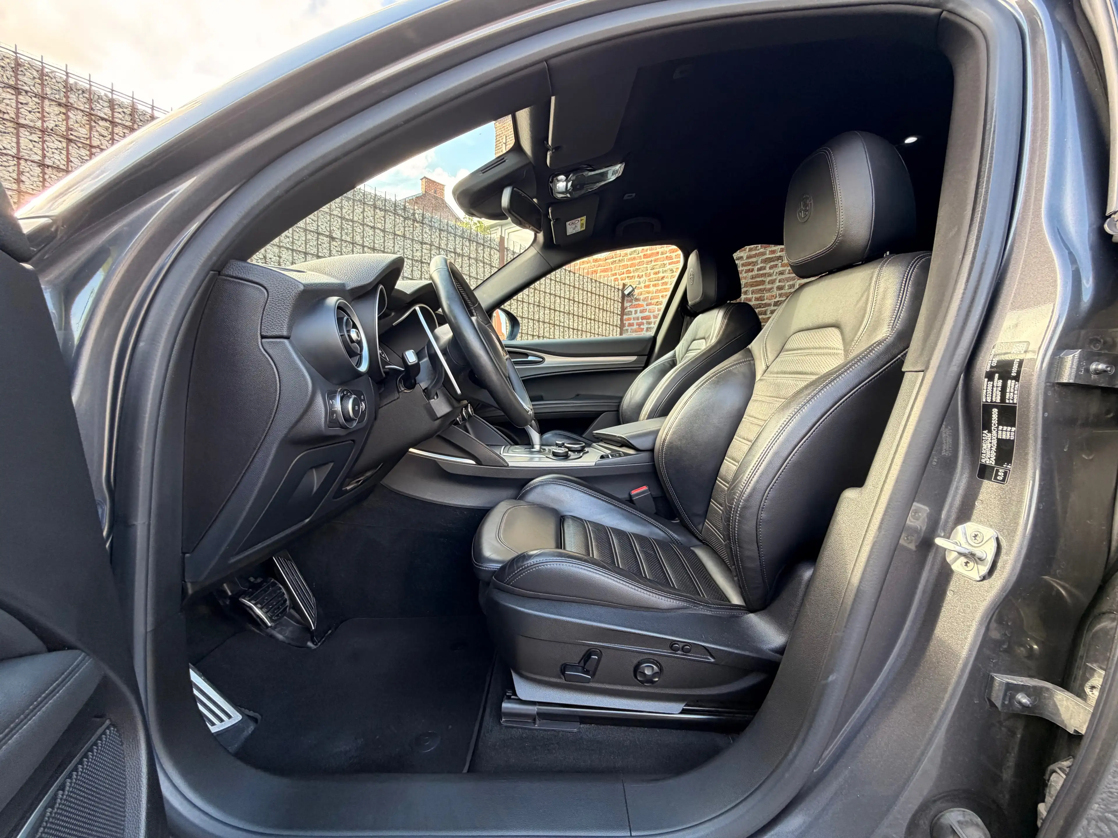 Alfa Romeo Stelvio Stelvio 2.2 MJD ⚠️dégât de grêle ⚠️ — photo 8