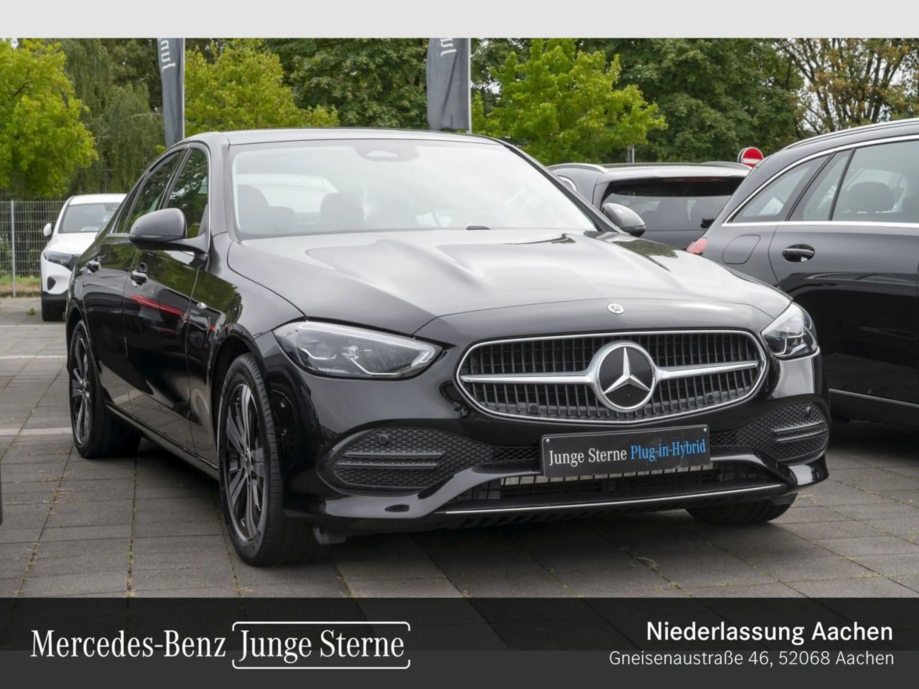 Mercedes-Benz C 300 e AVANTG+LED+KAMERA+TOTW+KEYLESS+9G — photo 10