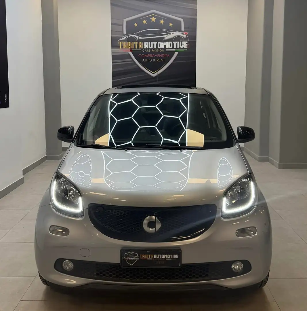 smart forFour 1.0 Prime Cabrio 71cv Argento - 2