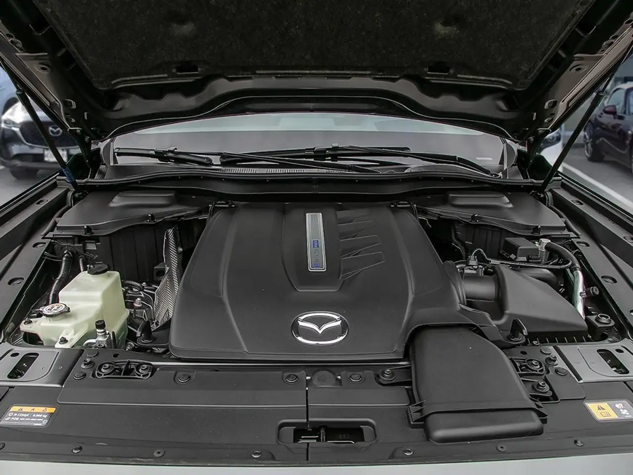 Mazda CX-70 PHEV снимка Mazda CX-70 PHEV