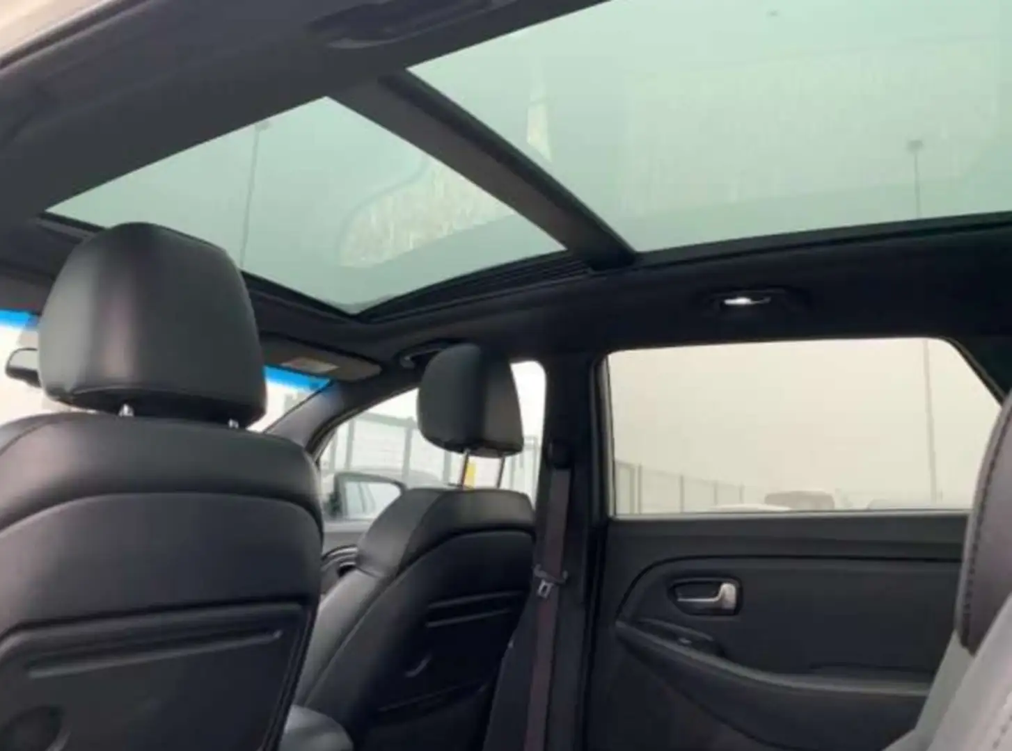 Kia Carens 7 posti con tetto panoramico - euro 6. a Novara - 1