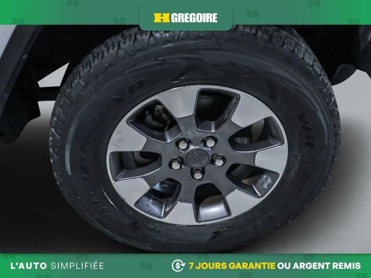 Jeep Wrangler снимка Jeep Wrangler