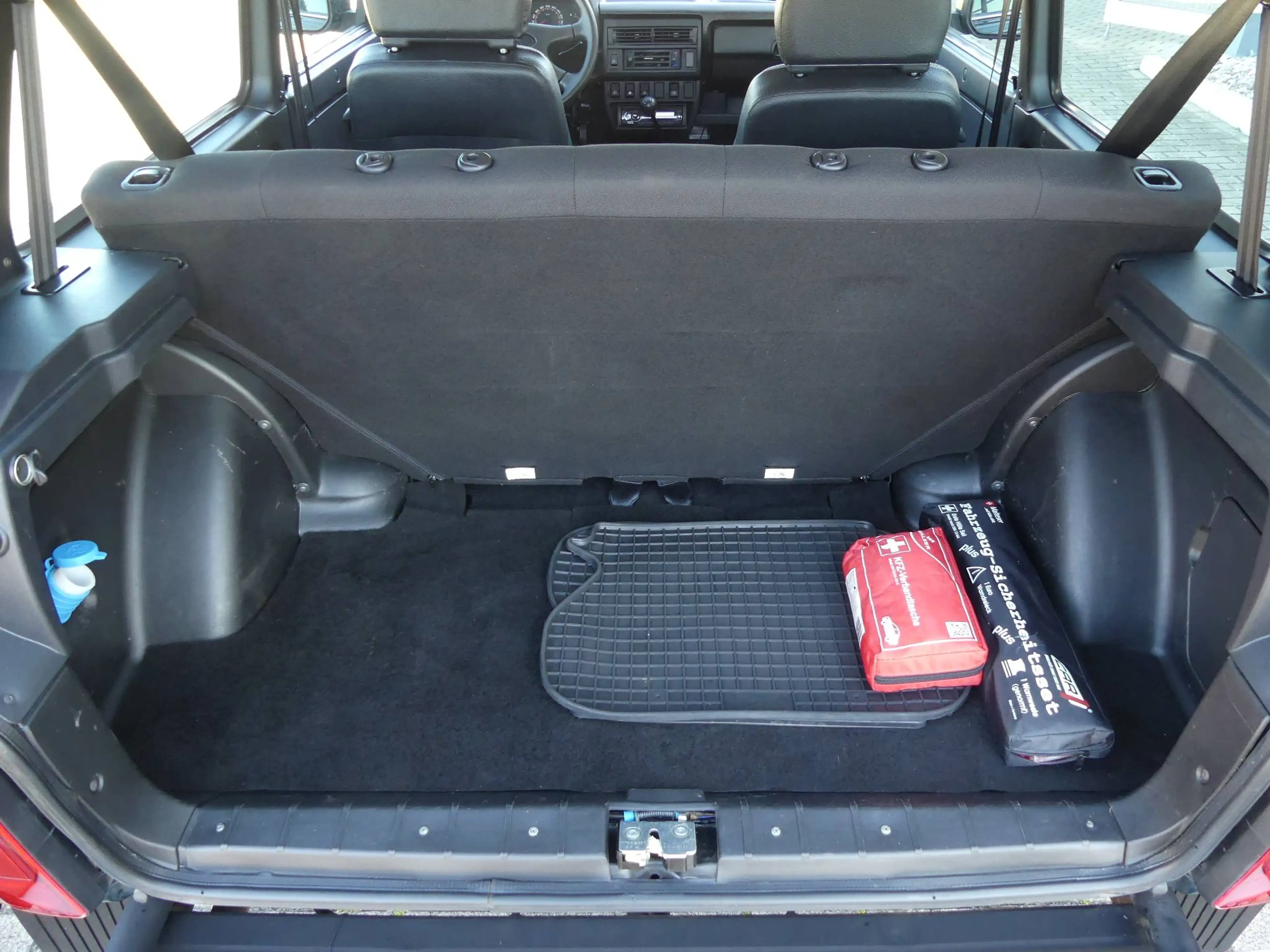 Lada Niva 4x4, Dotz, AHK, Gepflegt — photo 8