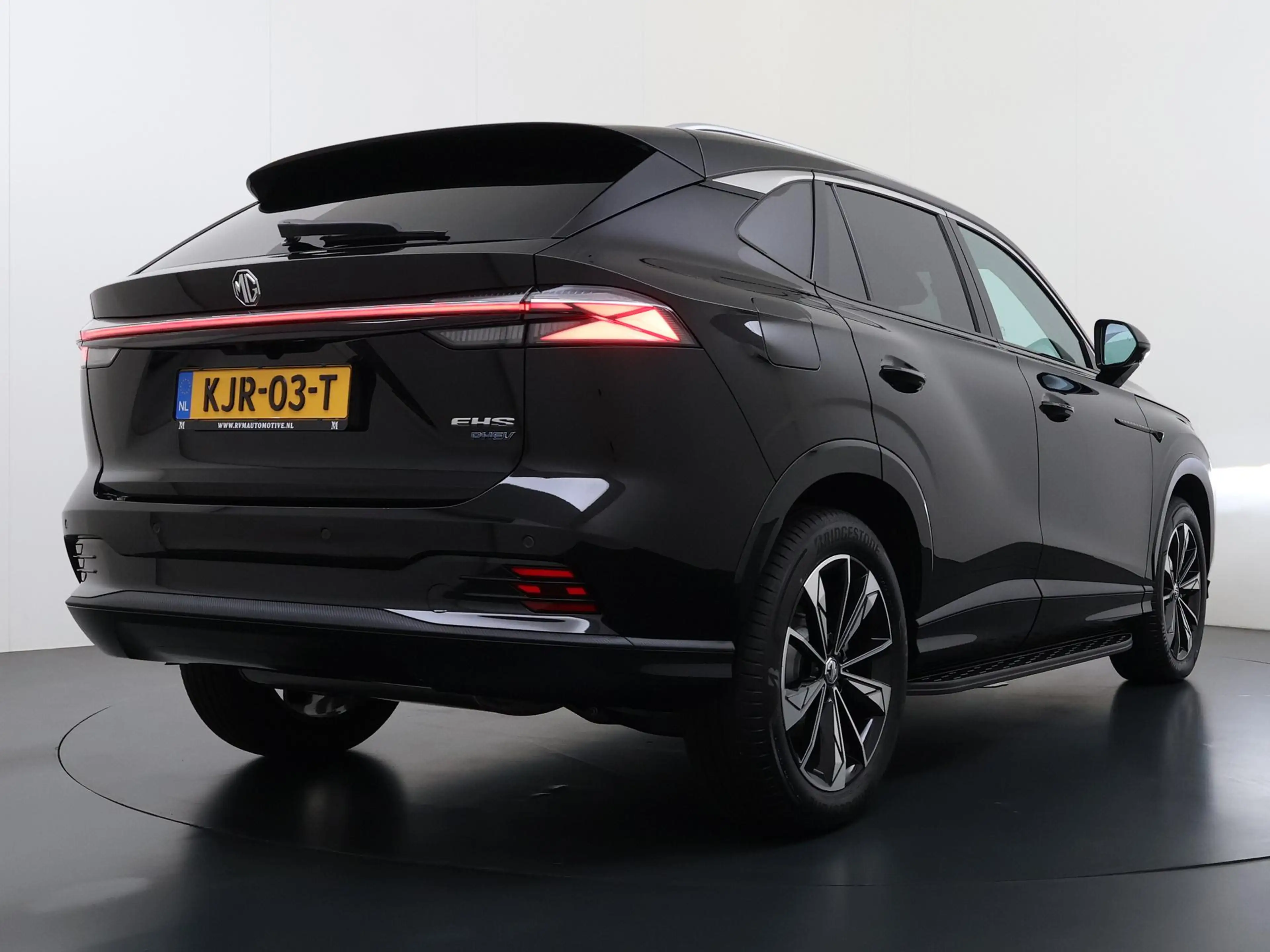 MG HS MG PHEV 1.5 Luxury VAN: € 39.900- VOOR: € 33.330,- — photo 8