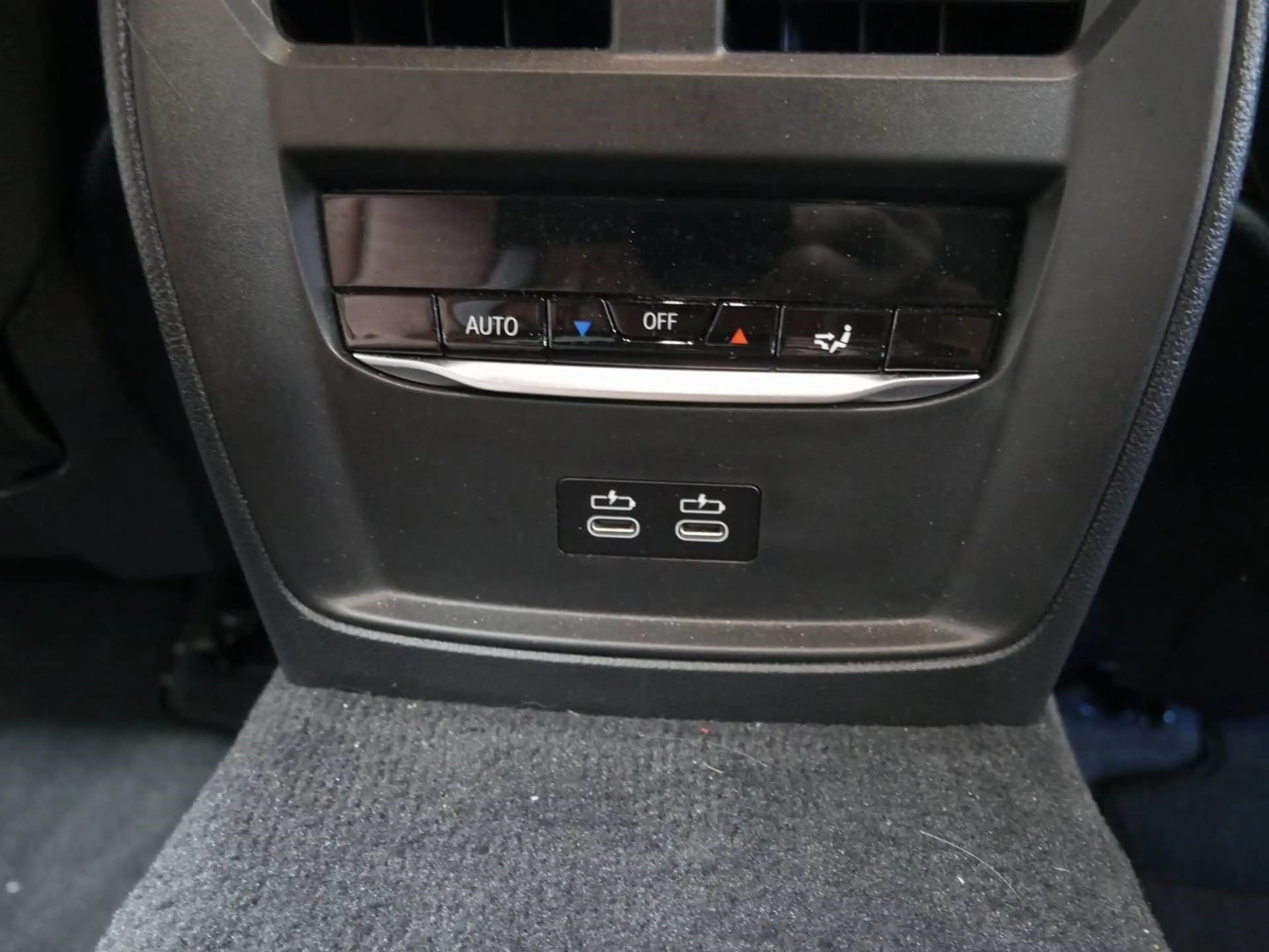 BMW M3 Limousine Competition+19"/20"+DR.ASSIST+HARMAN/KAR — photo 10