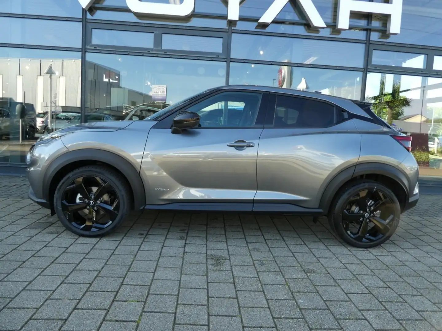 Nissan Juke 1.6 Hybrid FL*Tekna*Navi*Bose Gris - 2