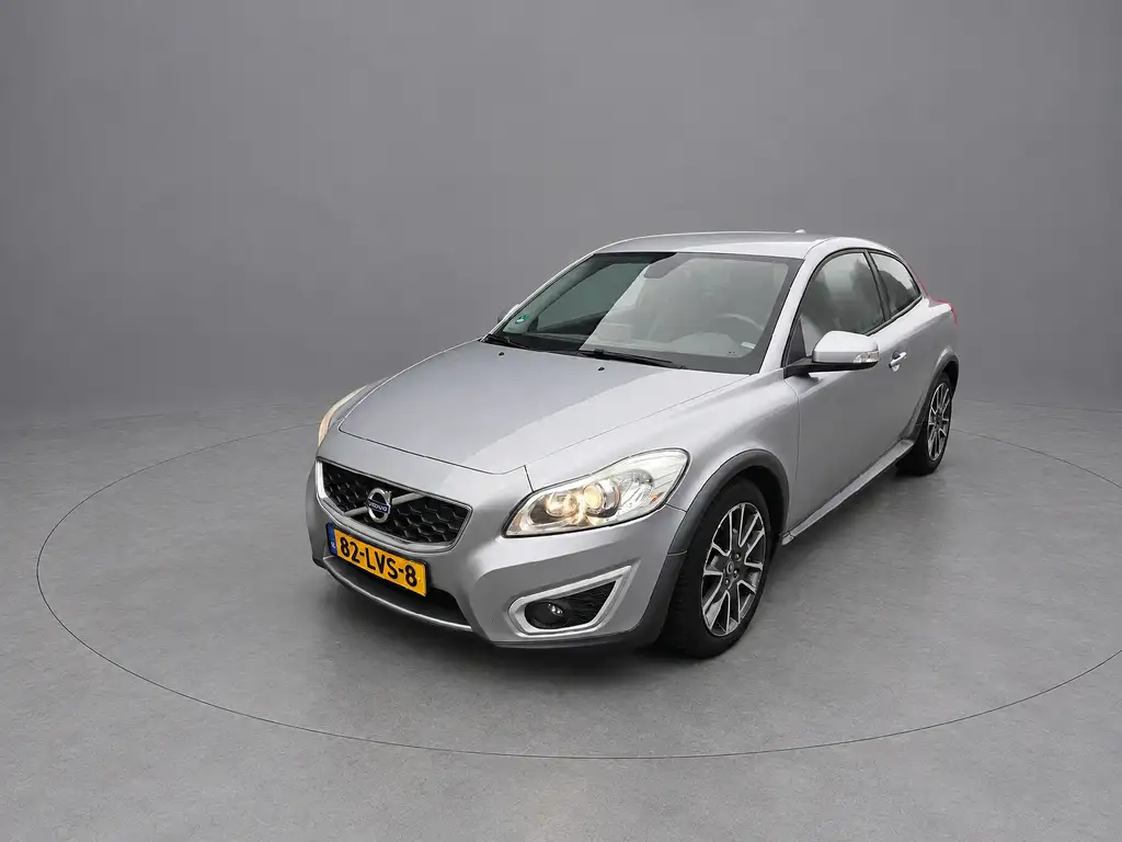 Volvo C30 2010 из Европы — купить под ключ