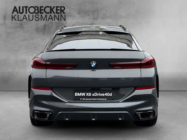 BMW X6 view 6