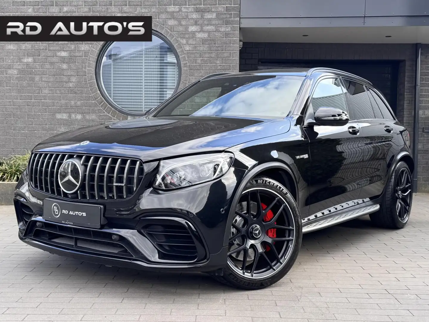 Mercedes-Benz GLC 63 AMG S 4MATIC+ Burmester Carbon 360° Pano Negru - 1