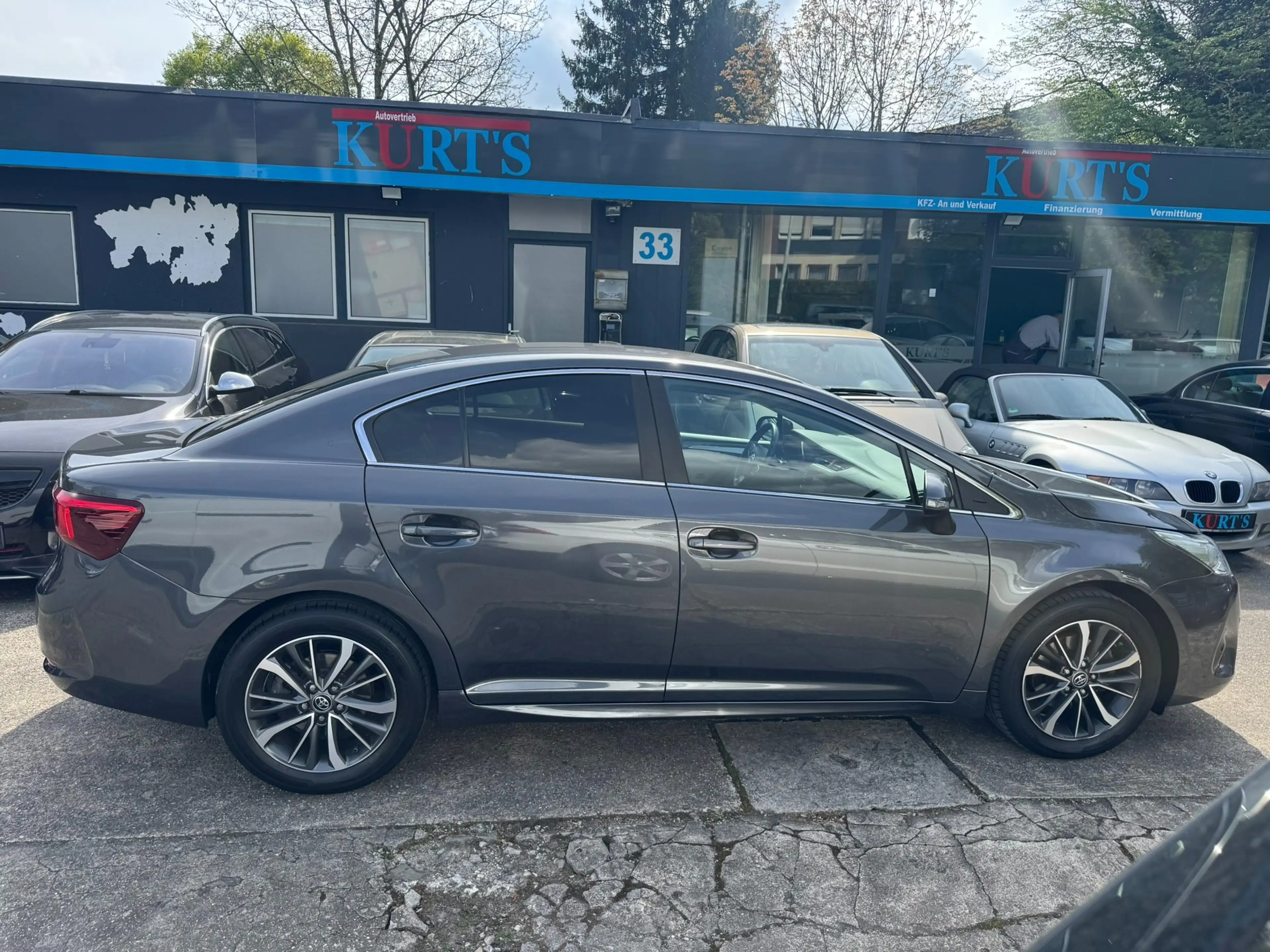 Toyota Avensis Business Edition/1.Hand/1.8/Navi/Kamera — photo 10
