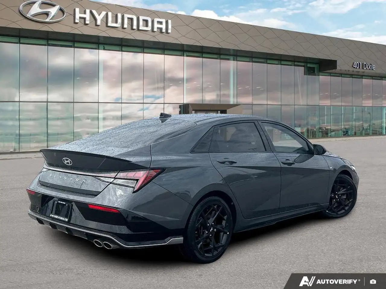 Hyundai ELANTRA снимка Hyundai ELANTRA