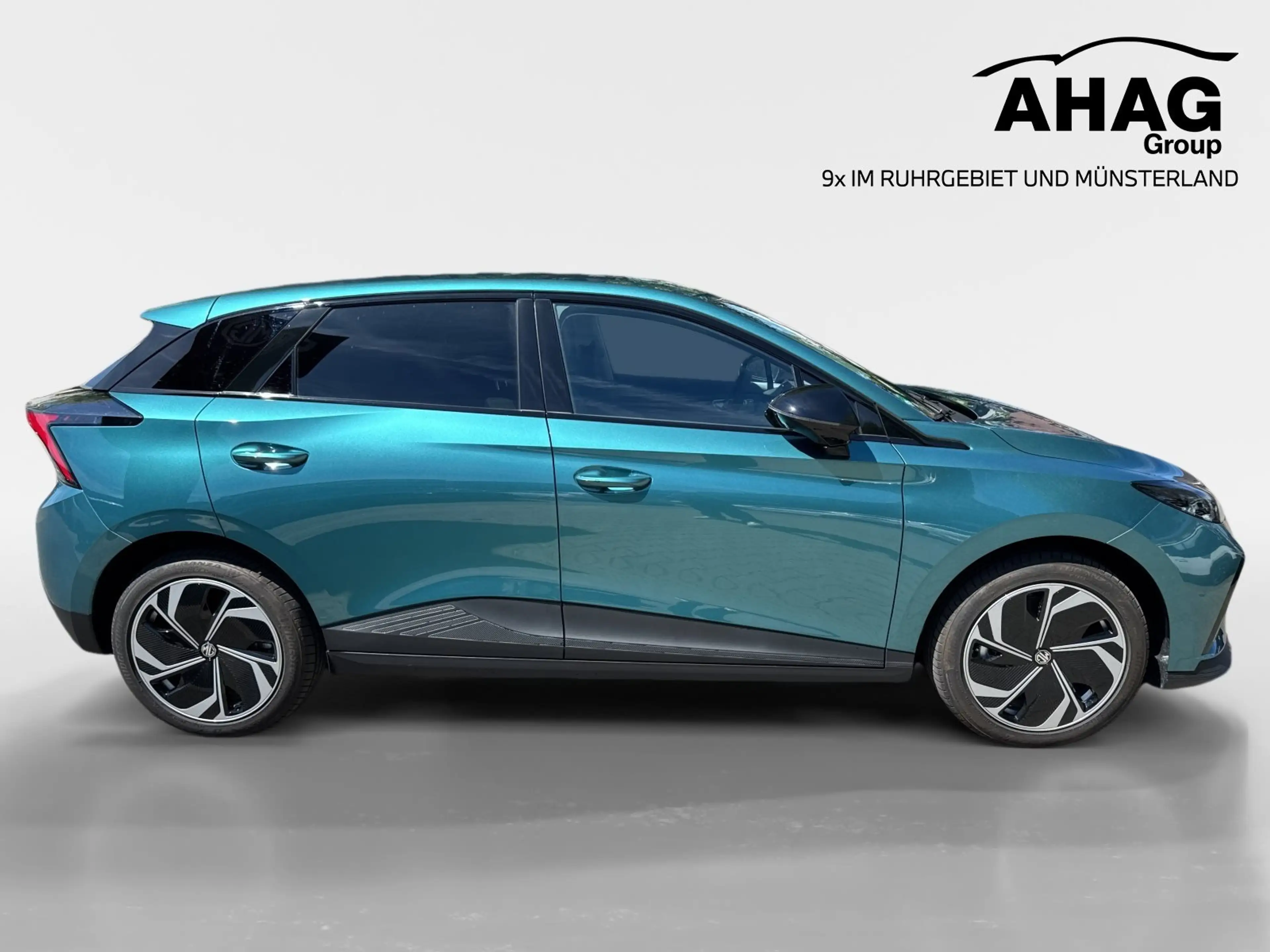 MG MG4 EV 64 kWh Premium — photo 3