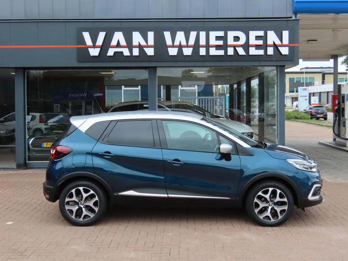 Renault Captur 0.9 TCe Intens Trekhaak Camera LED Navi Lage KM NA Blauw - 2