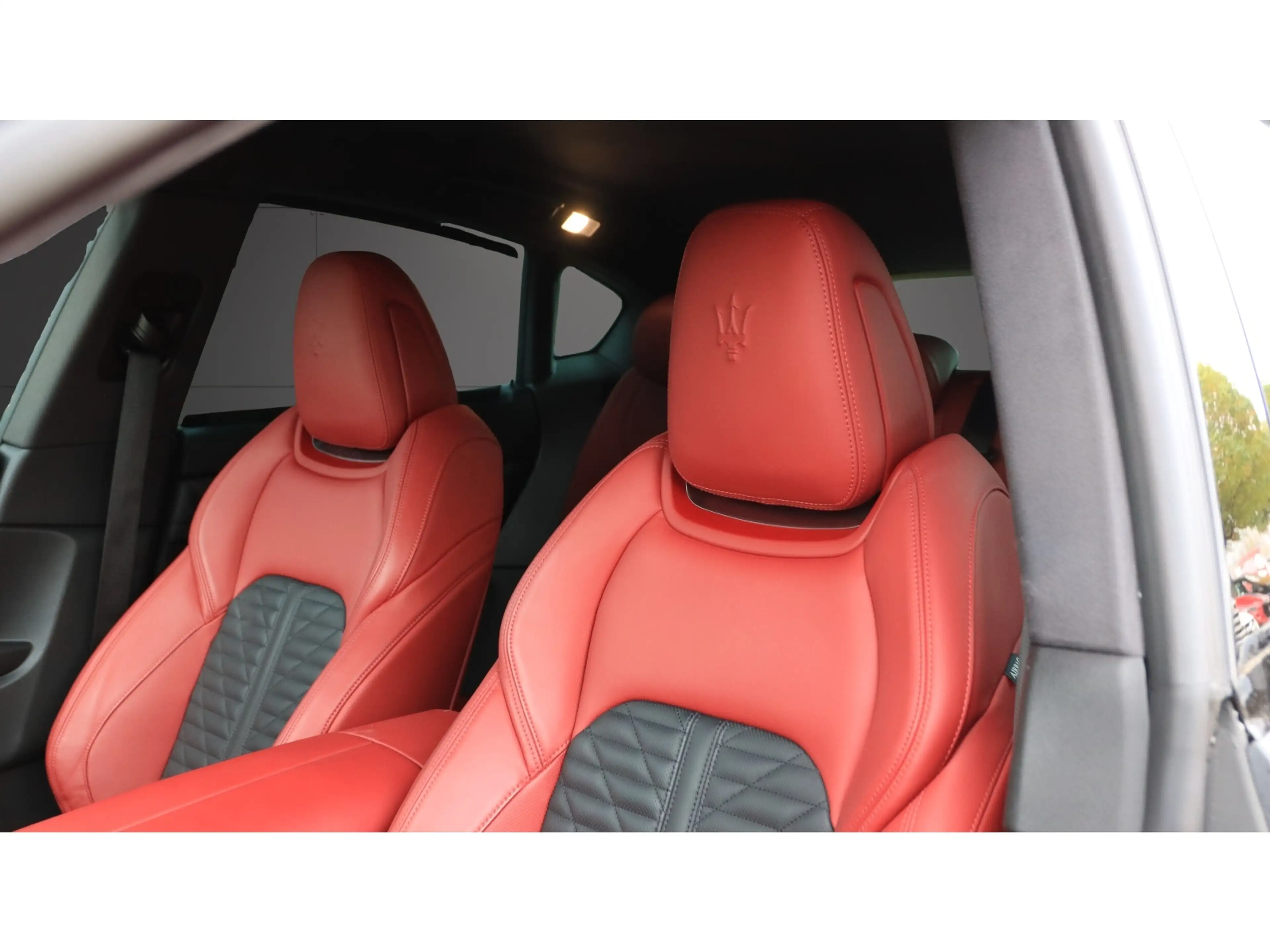 Maserati Levante Modena — photo 13