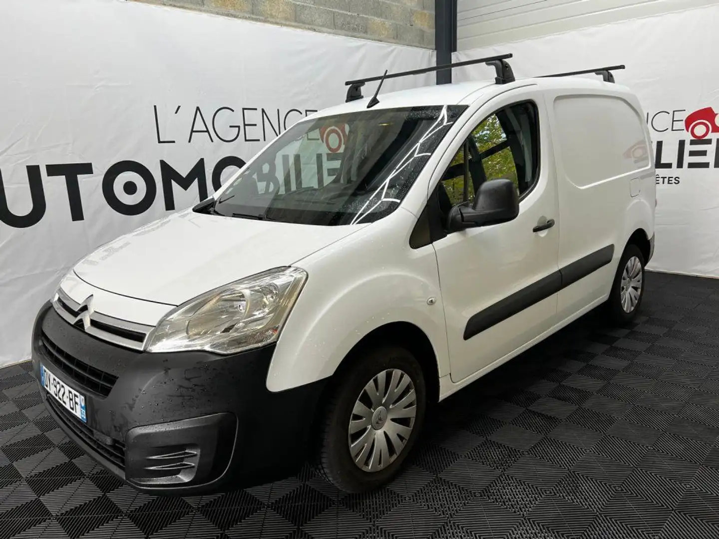 Citroen Berlingo 1.6 HDI Turbo Wit - 1