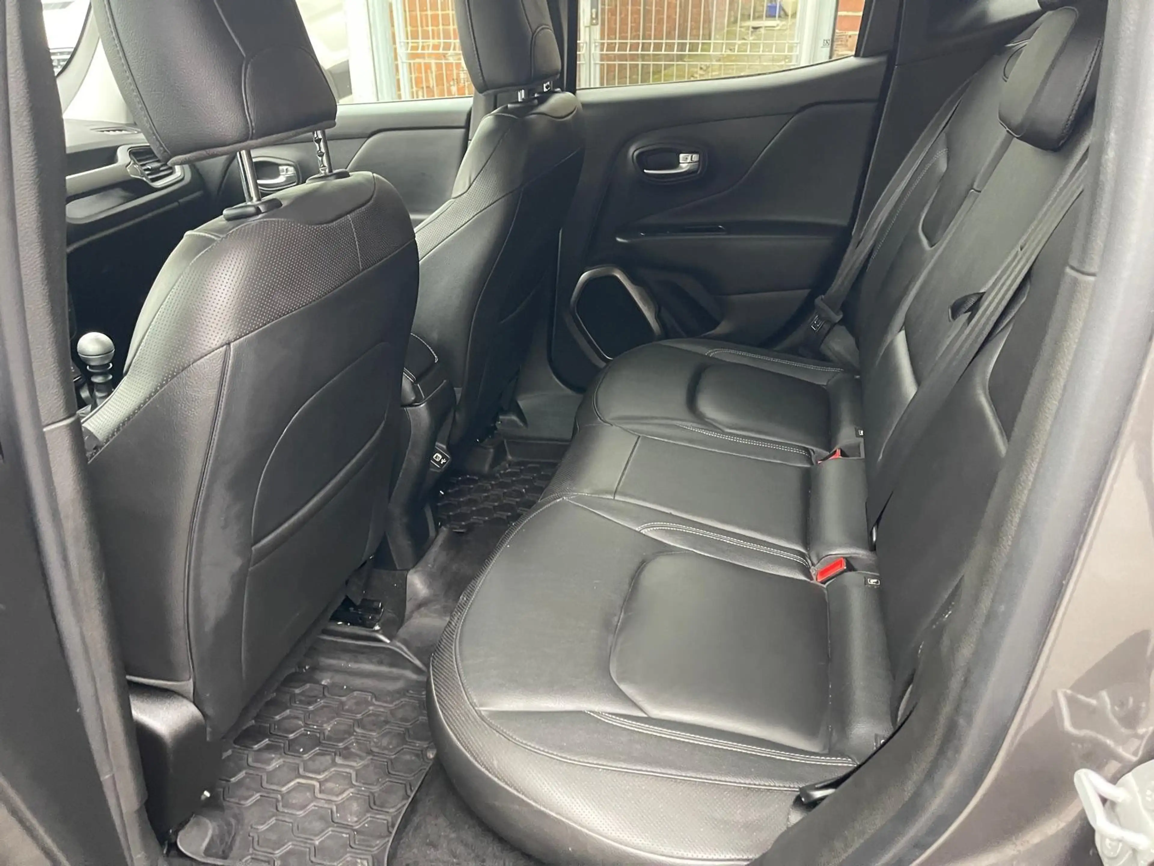 Jeep Renegade Renegade 1.0 T3 Limited//PROBLEME MOTEUR// — photo 6
