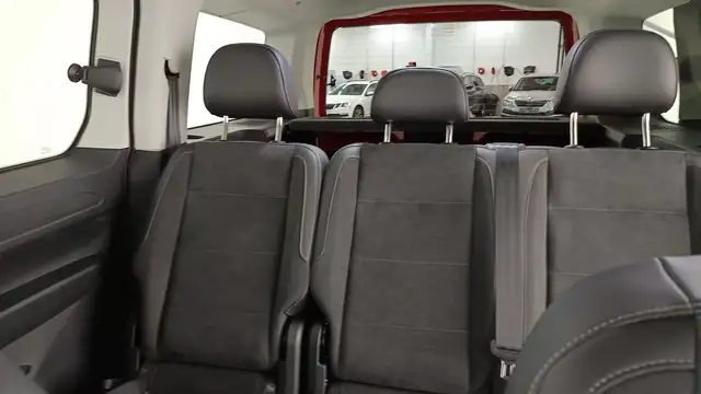 Volkswagen Caddy view 12