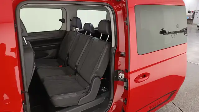 Volkswagen Caddy view 11