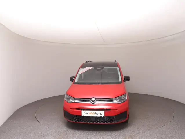 Volkswagen Caddy view 3
