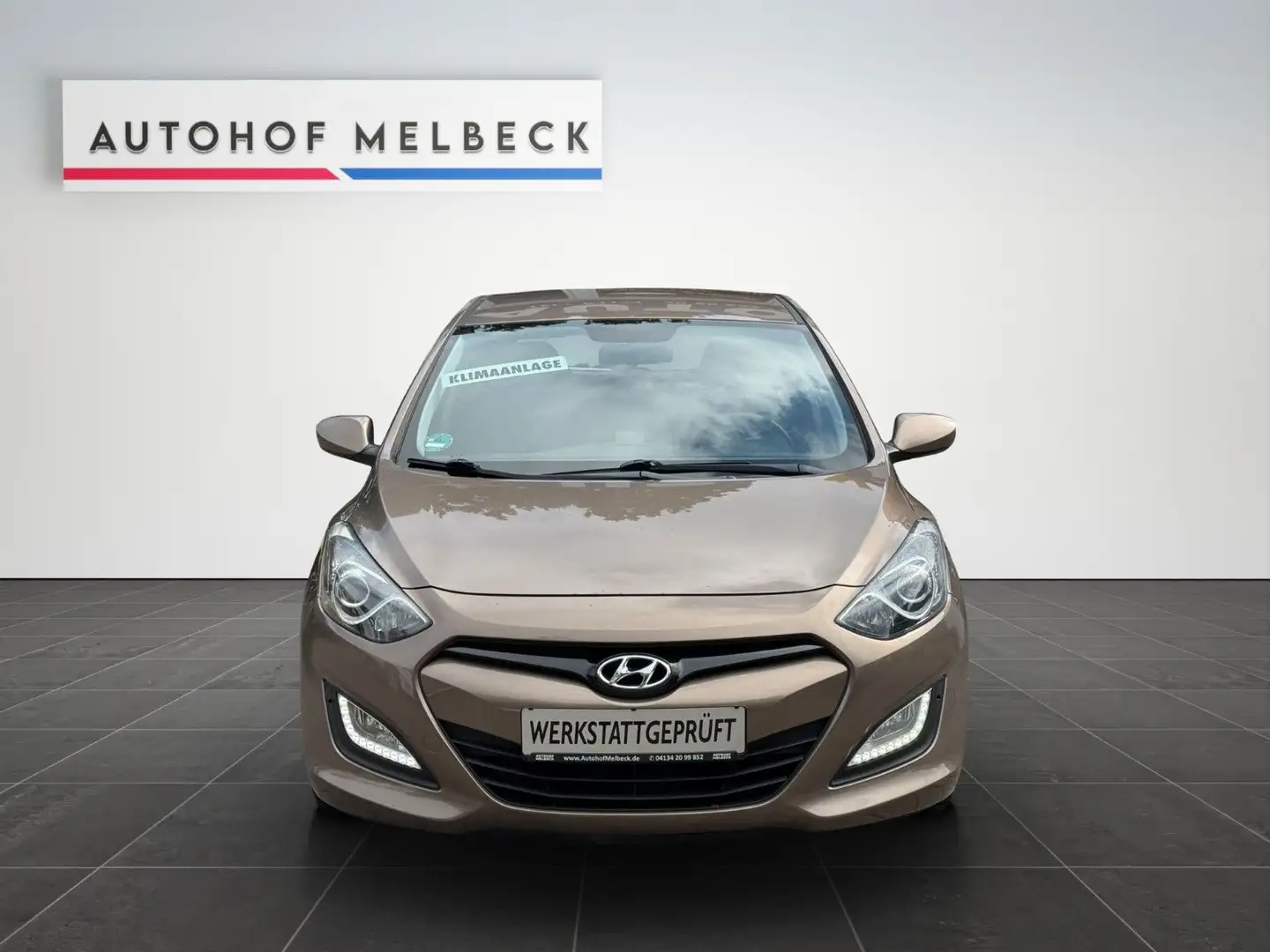 Hyundai i30 Trend *2.HAND*KLIMA*AHK*TÜV NEU* - 2