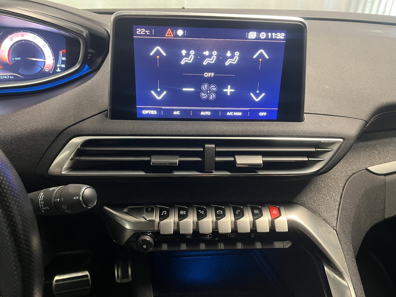 Peugeot 5008 1.6 e-THP GT-Line - BPM - Schade — photo 15