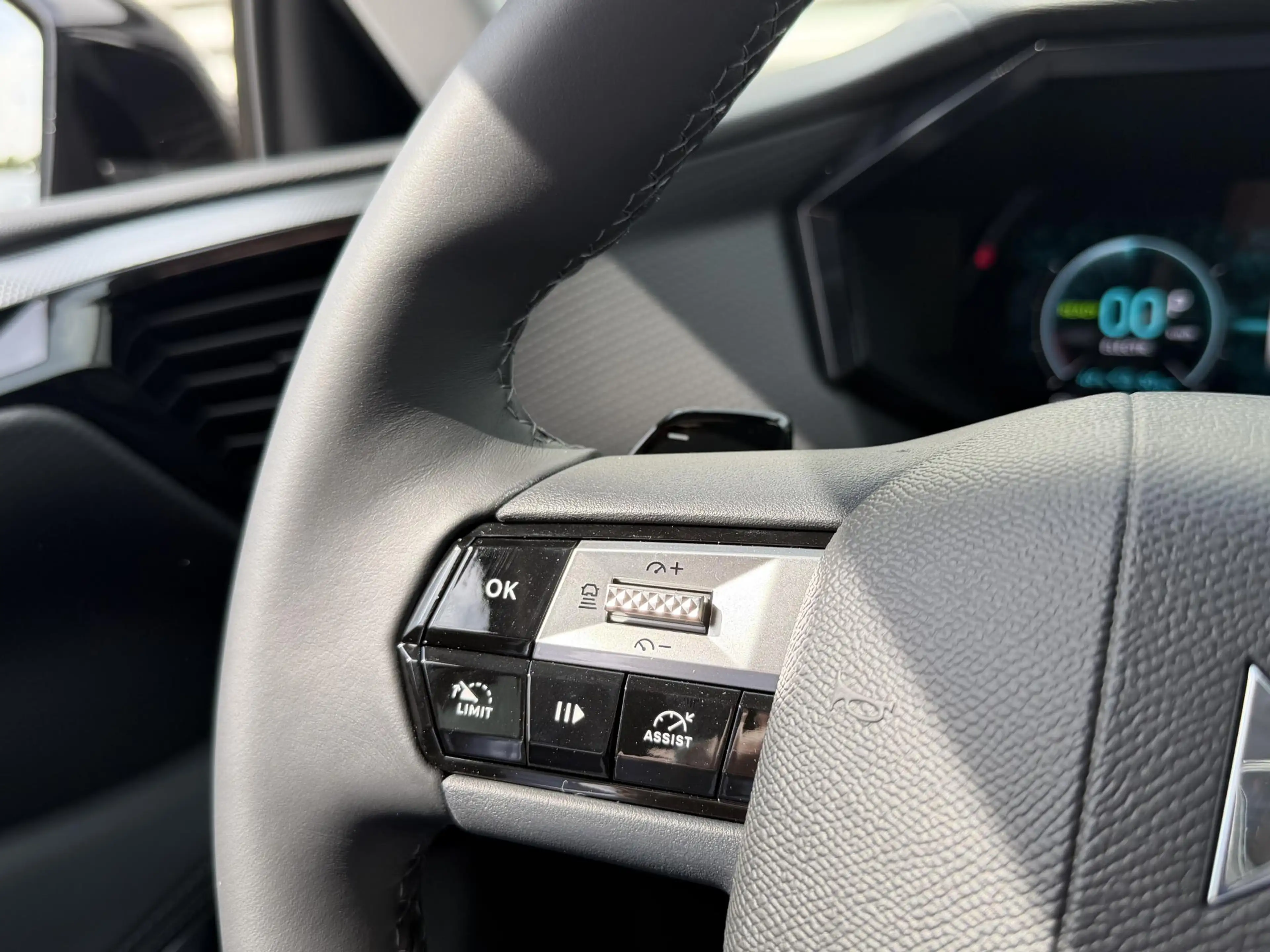 DS Automobiles DS 4 No 1.6 PHEV Pallas Comfort Tech Pack | Elektrische — photo 15