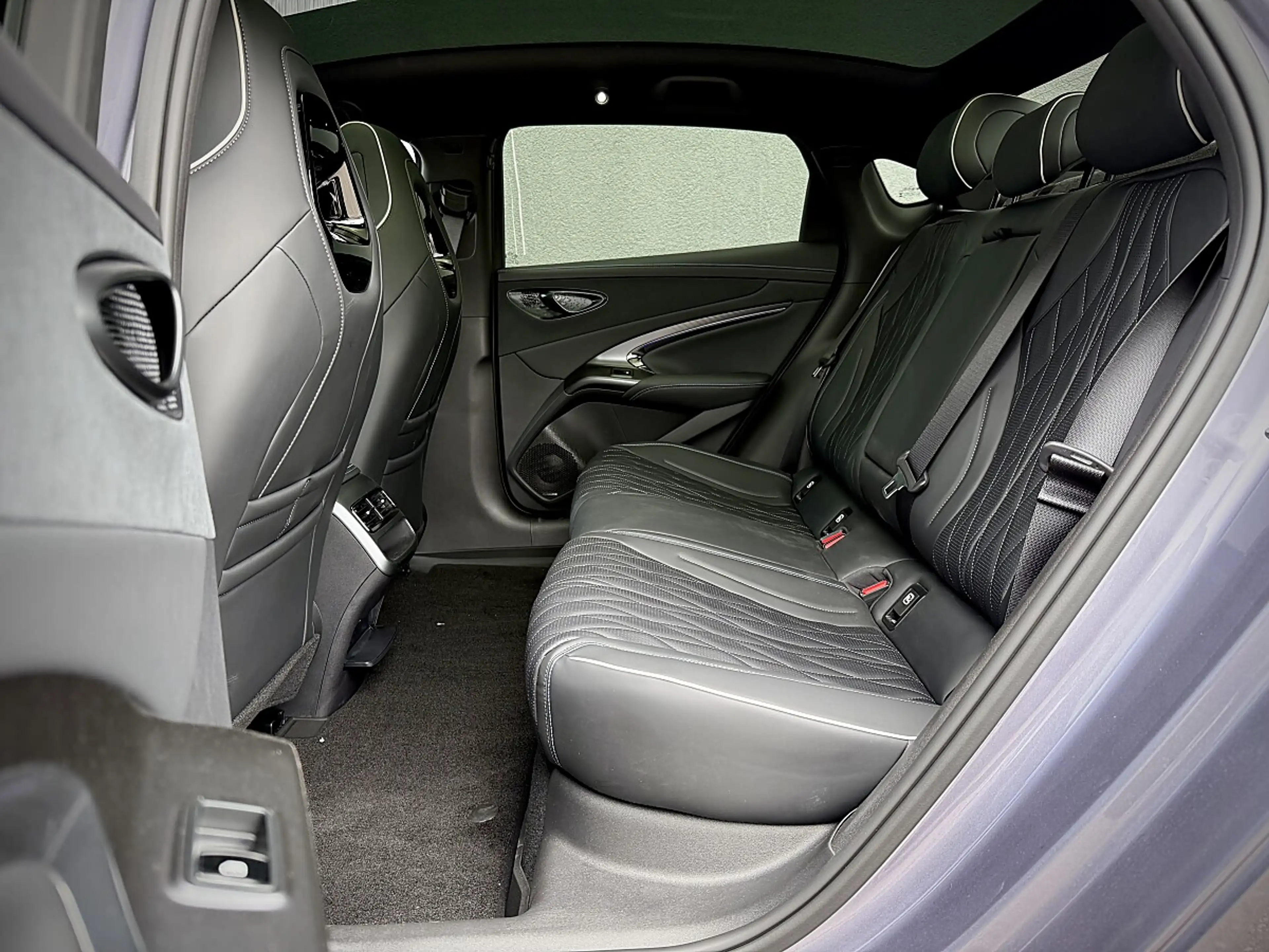 BYD Seal Design RWD 313PS MY2026 LEASING AKTION — photo 8