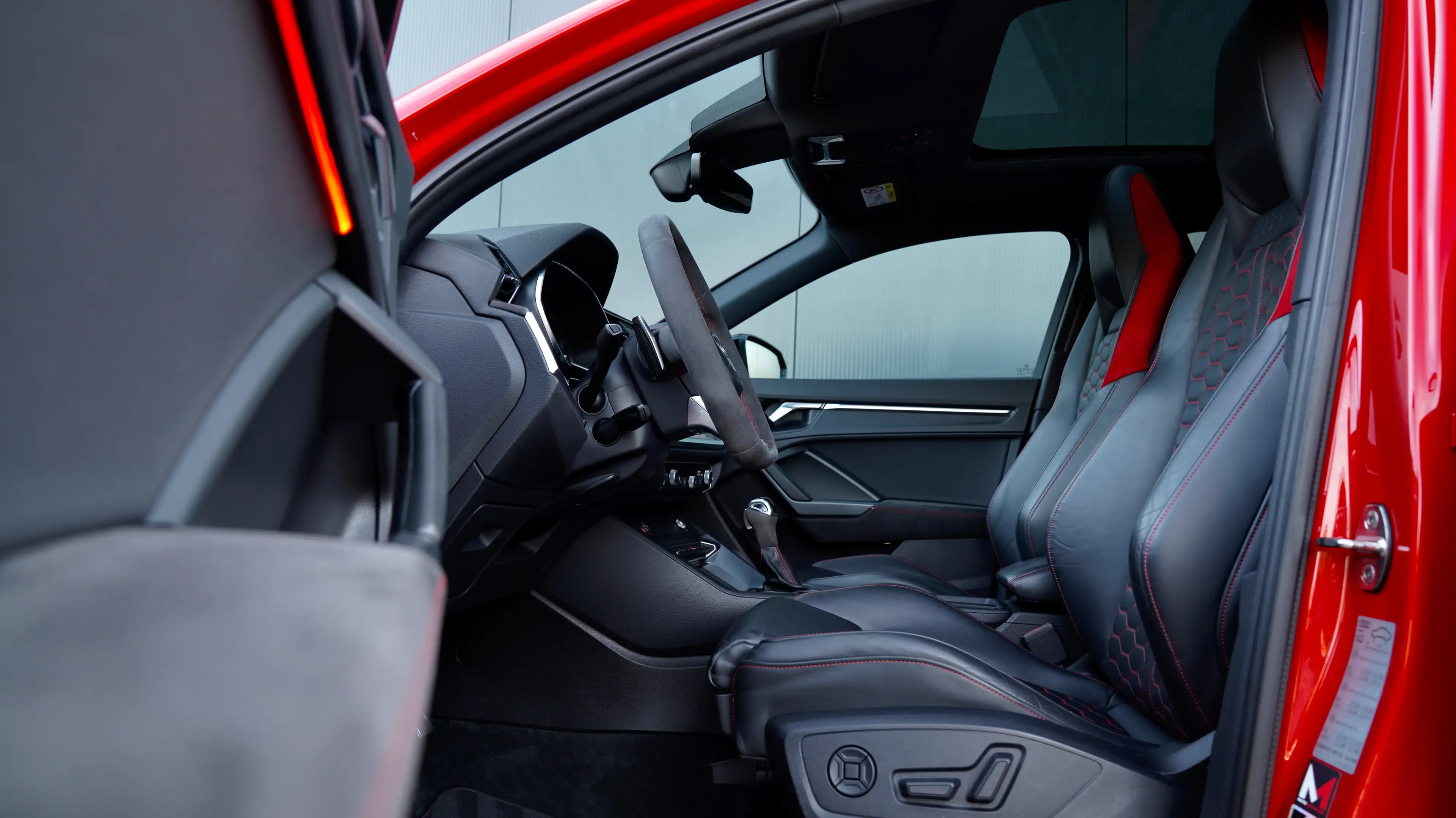 Audi RS Q3 Sportback 2.5 TFSI *RS PACK/PANO/B&O/FULL* — photo 14