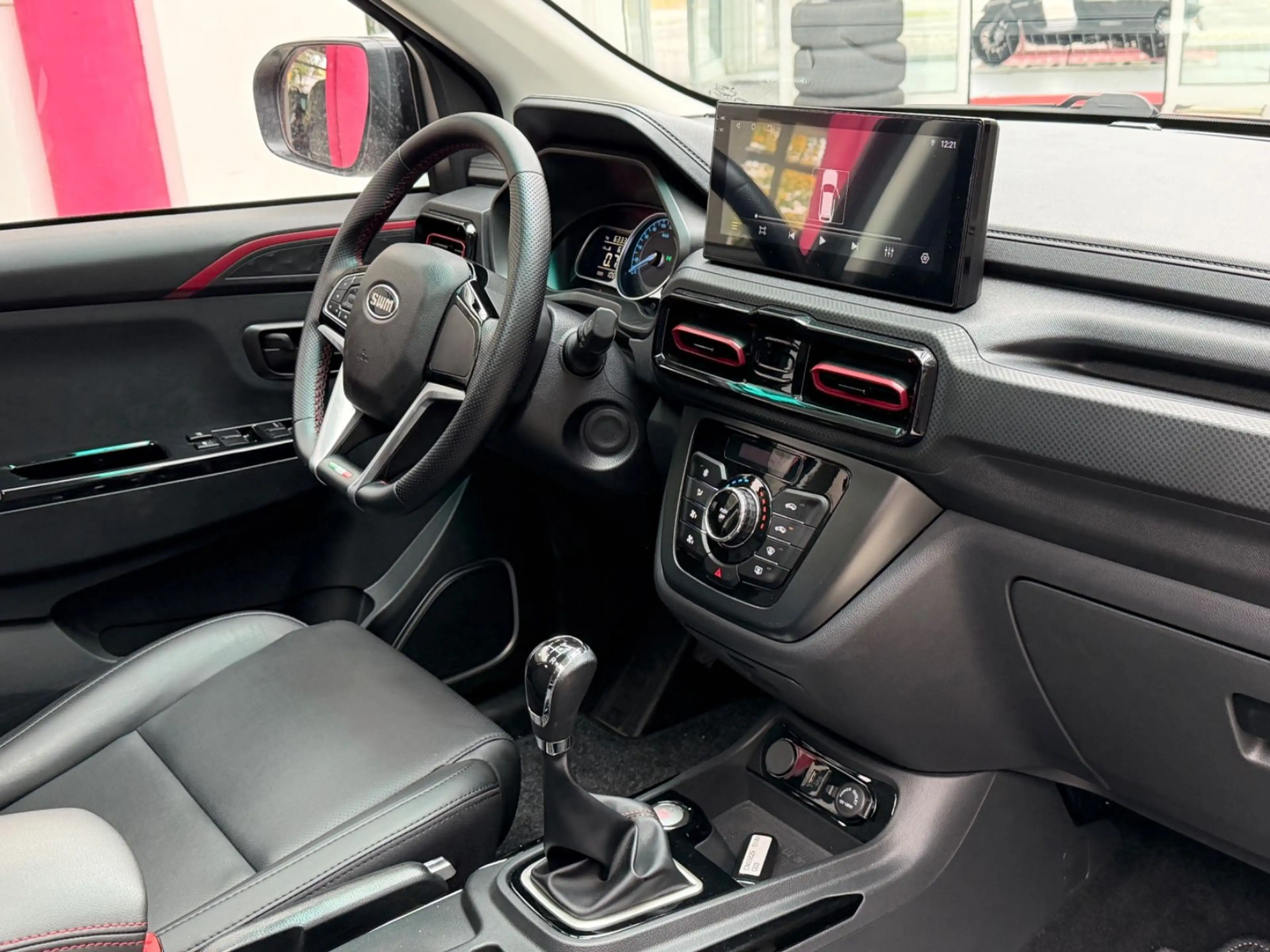 SWM G03 1.5 Navi+7-Sitze+Kamera+DAB+Schiebedach+PDC — photo 10