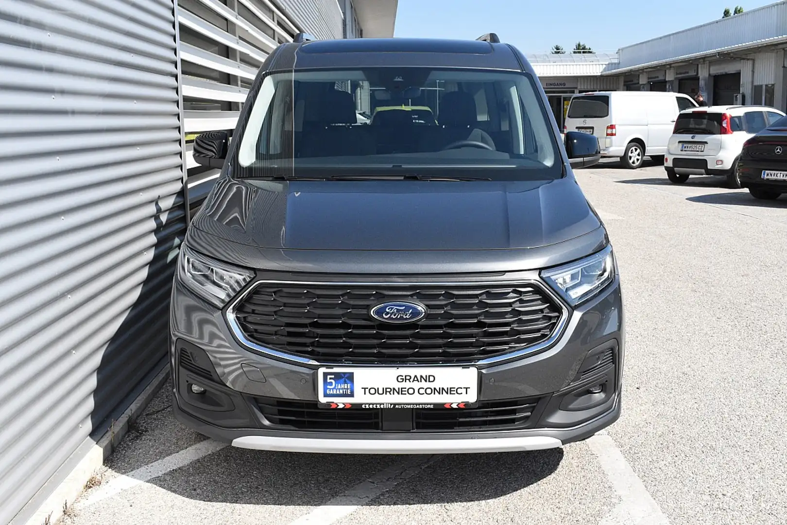 Ford Grand Tourneo Connect 1,5 EcoBoost PHEV L2 Active ON43098 JF Grau - 2