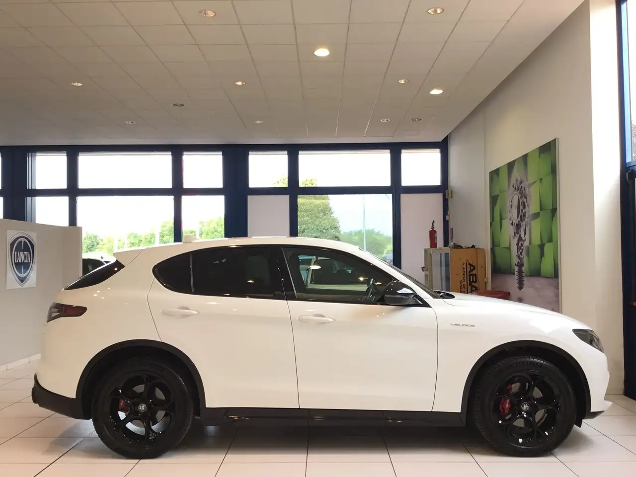 Alfa Romeo Stelvio 2024