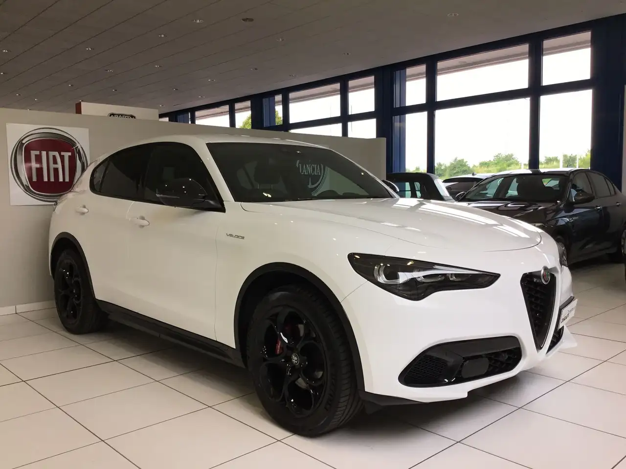 Alfa Romeo Stelvio 2024