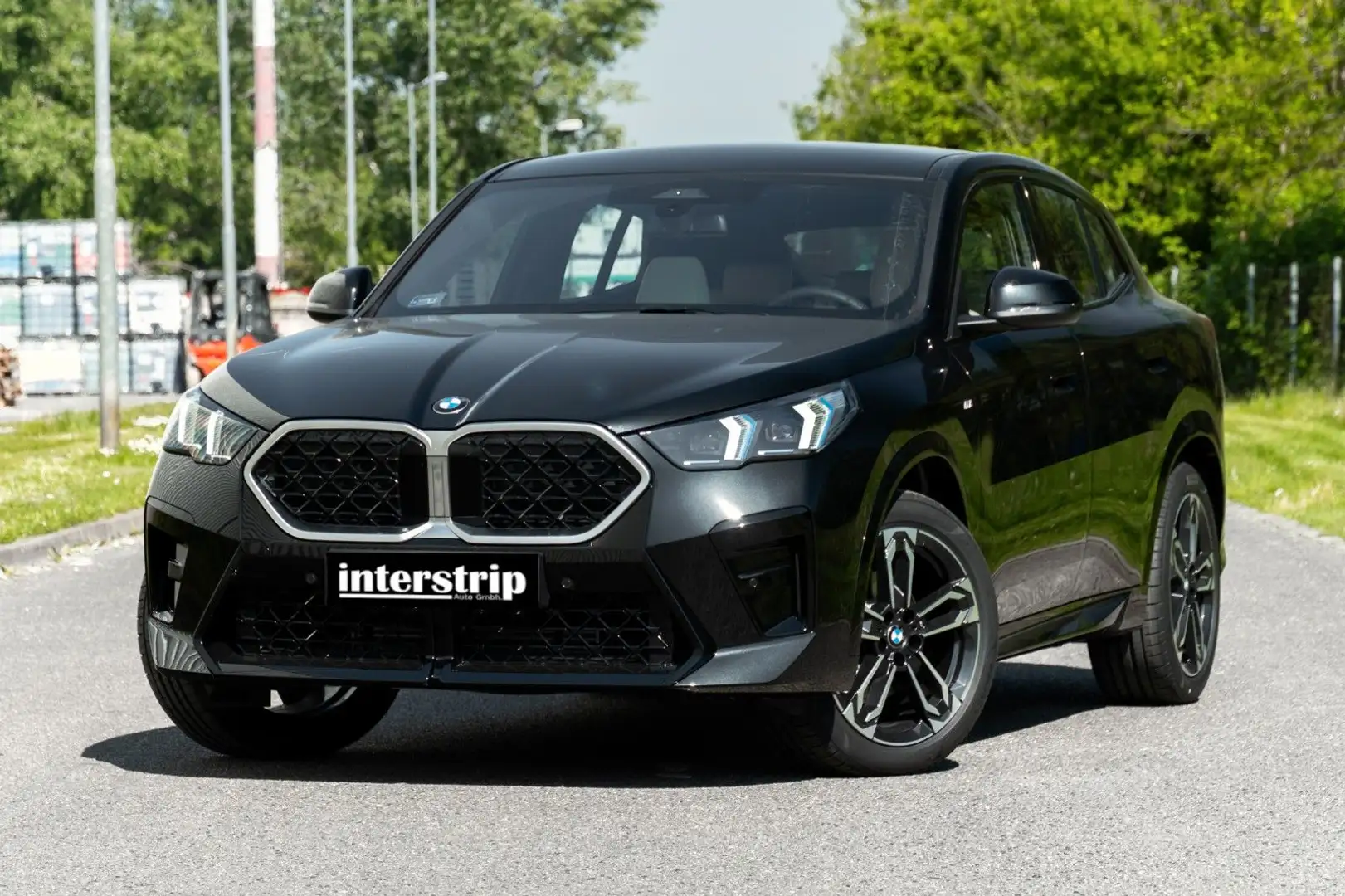 BMW X2 xDrive20d M SPORT.LED.PANO.H/K.DR.ASS.PR.ASS. Schwarz - 1