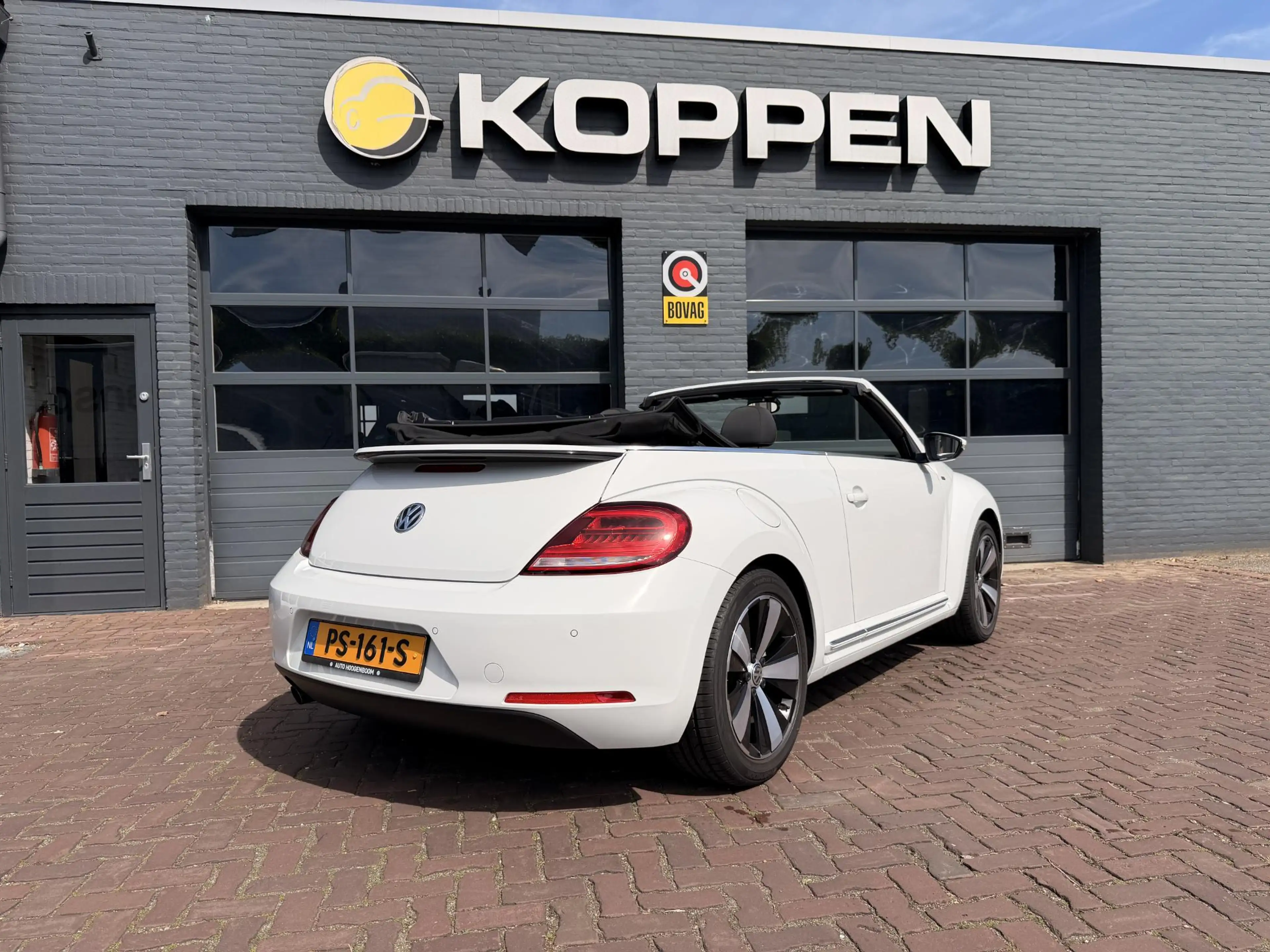 Volkswagen Beetle Cabriolet 1.2 TSI Allstar BlueMotion Automaat — photo 5