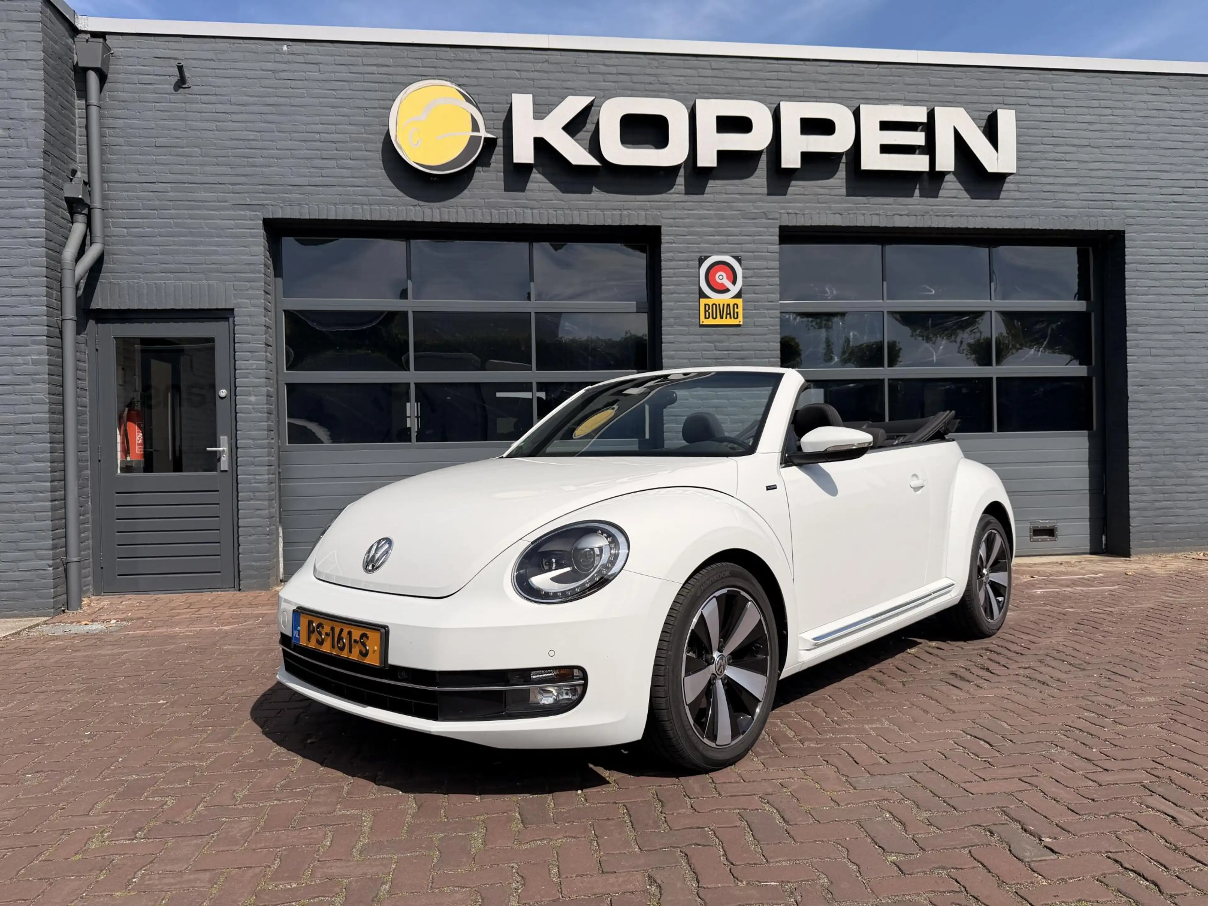 Volkswagen Beetle Cabriolet 1.2 TSI Allstar BlueMotion Automaat — photo 2