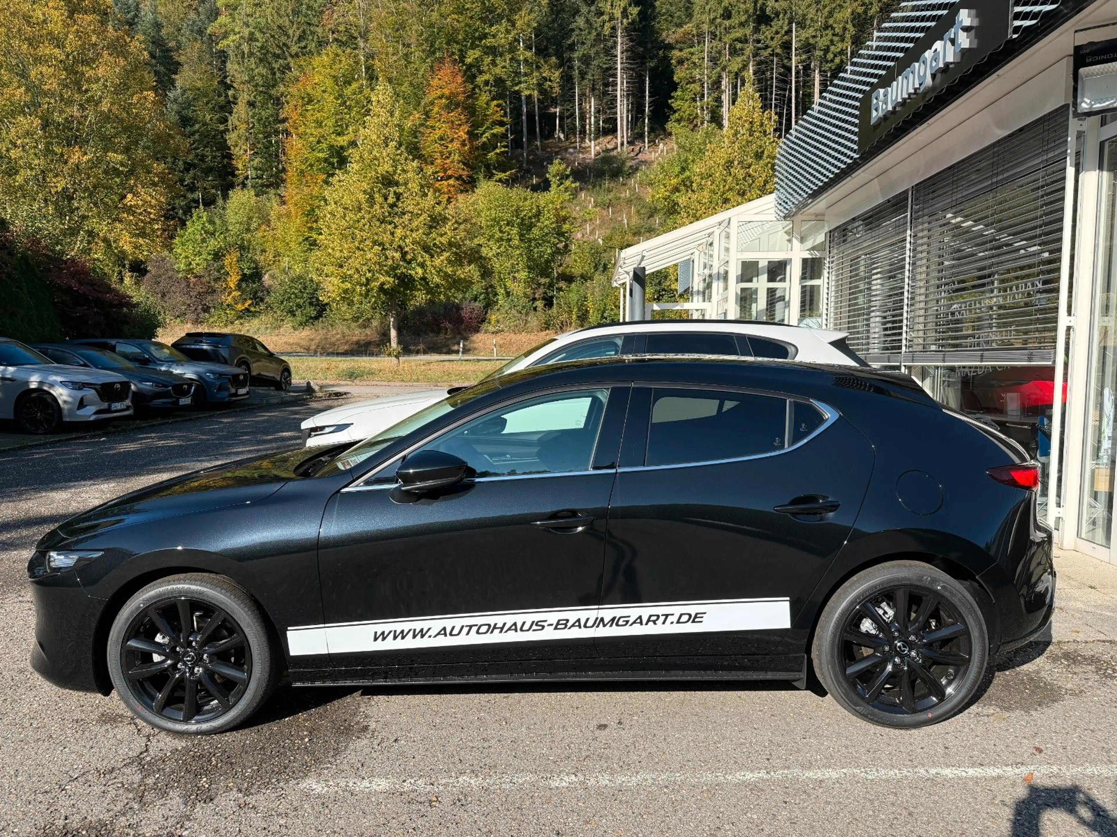 Mazda 3 Lim. 5-trg. Nagisa 2027 Modell, 2,5I,AT140