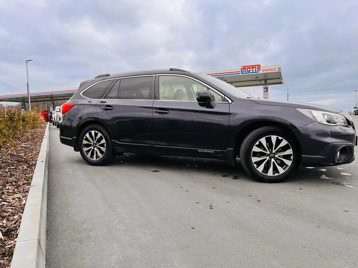 Subaru OUTBACK 2.0D Lineartronic Sport - 2