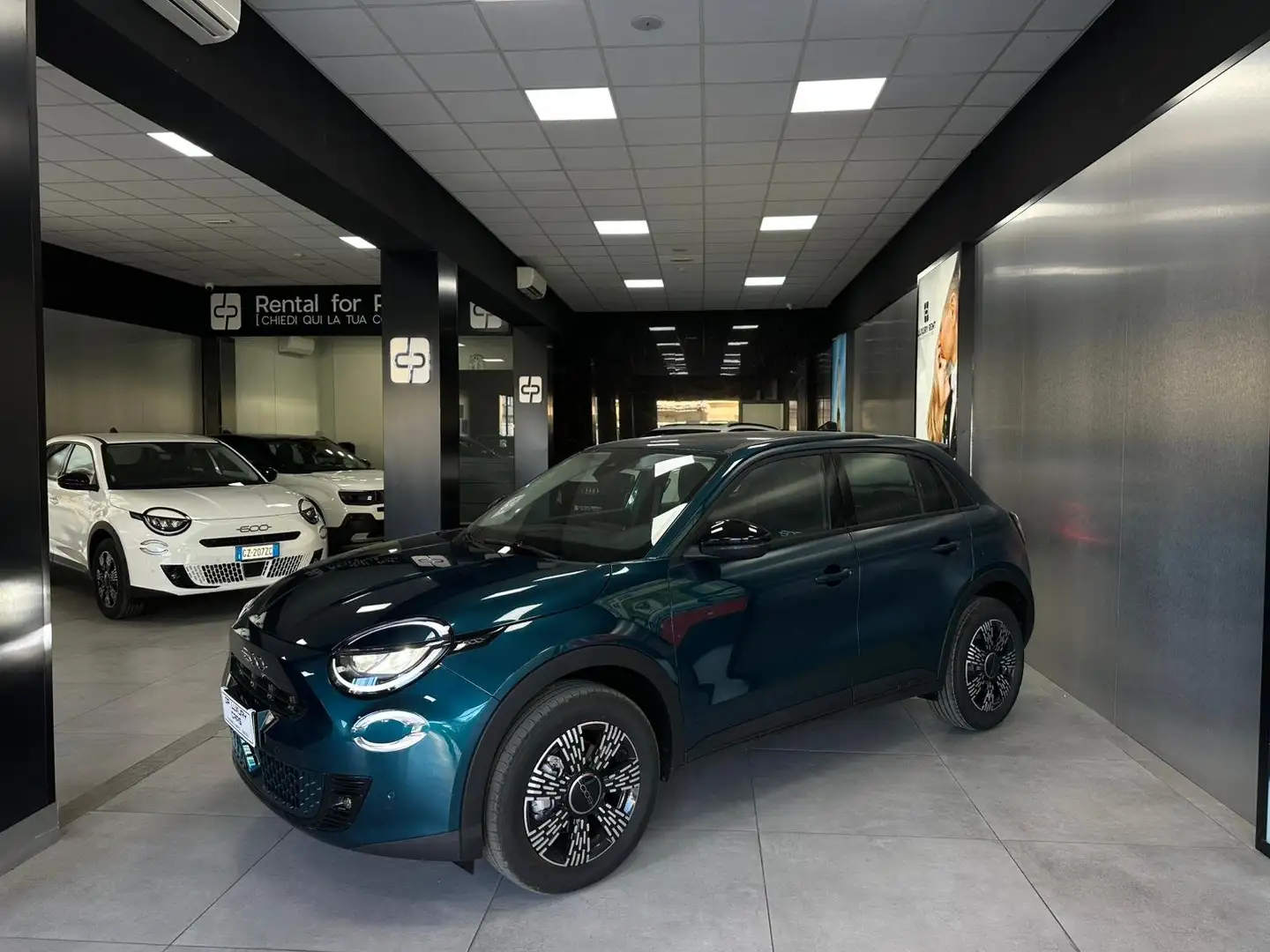 Fiat 600 600 1.2 hybrid Icon 110cv auto Blu/Azzurro - 2