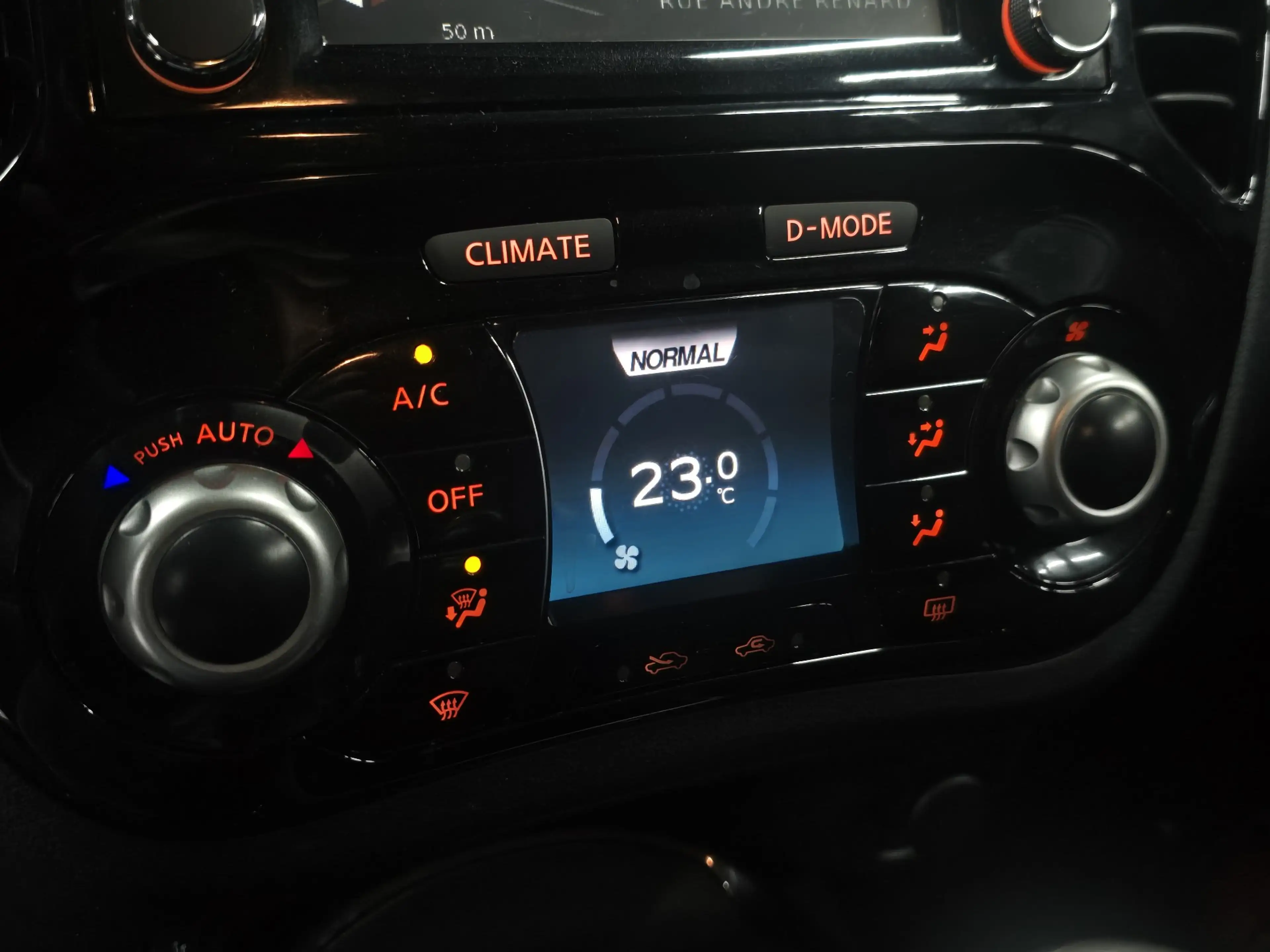 Nissan Juke 1.6i * 1er prop * Camera * Airco * Garantie * — photo 14