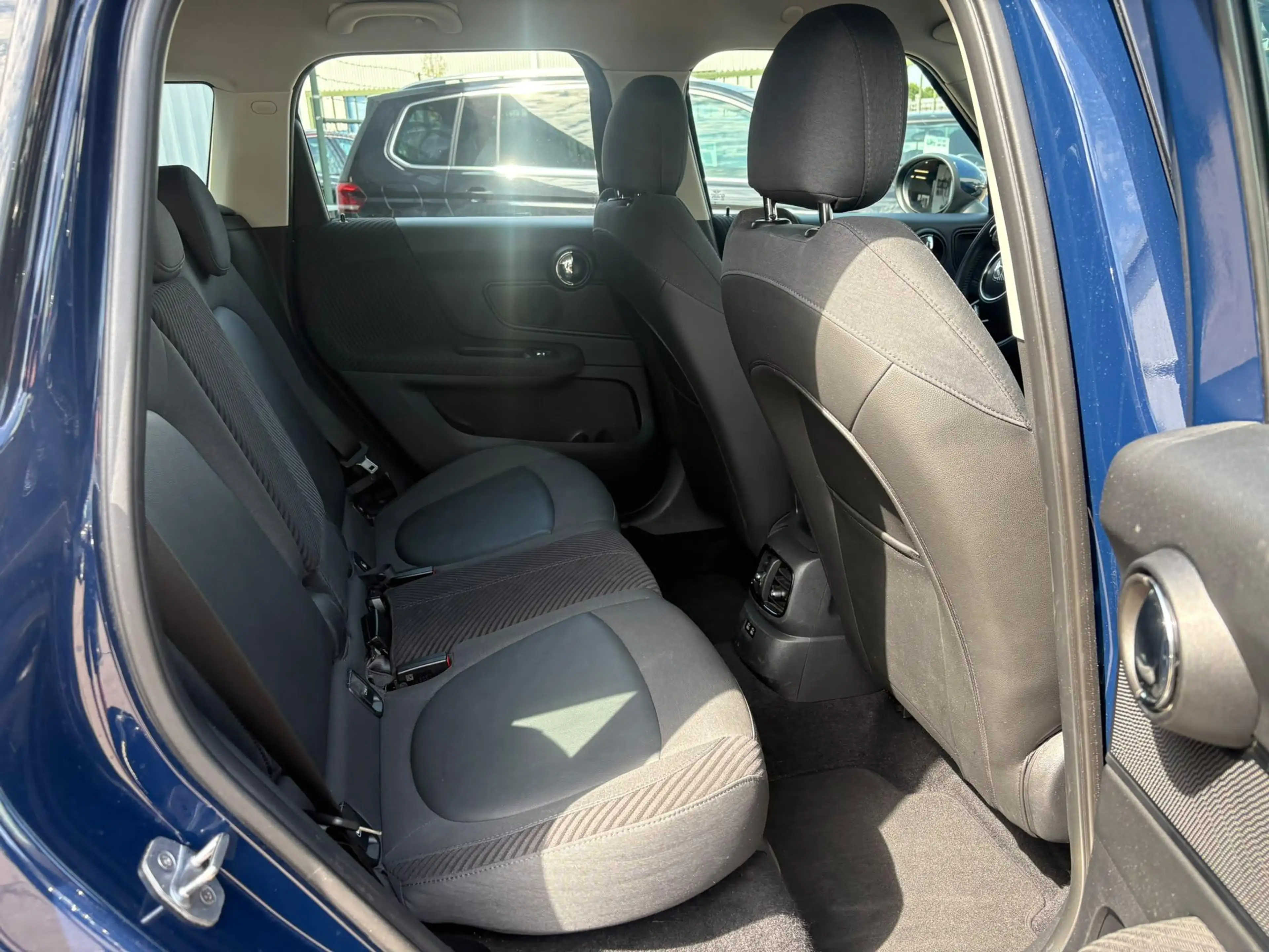 MINI Cooper Countryman 1.5 Dutch Made Edition Clima, cruise, pdc, trekhaa — photo 12