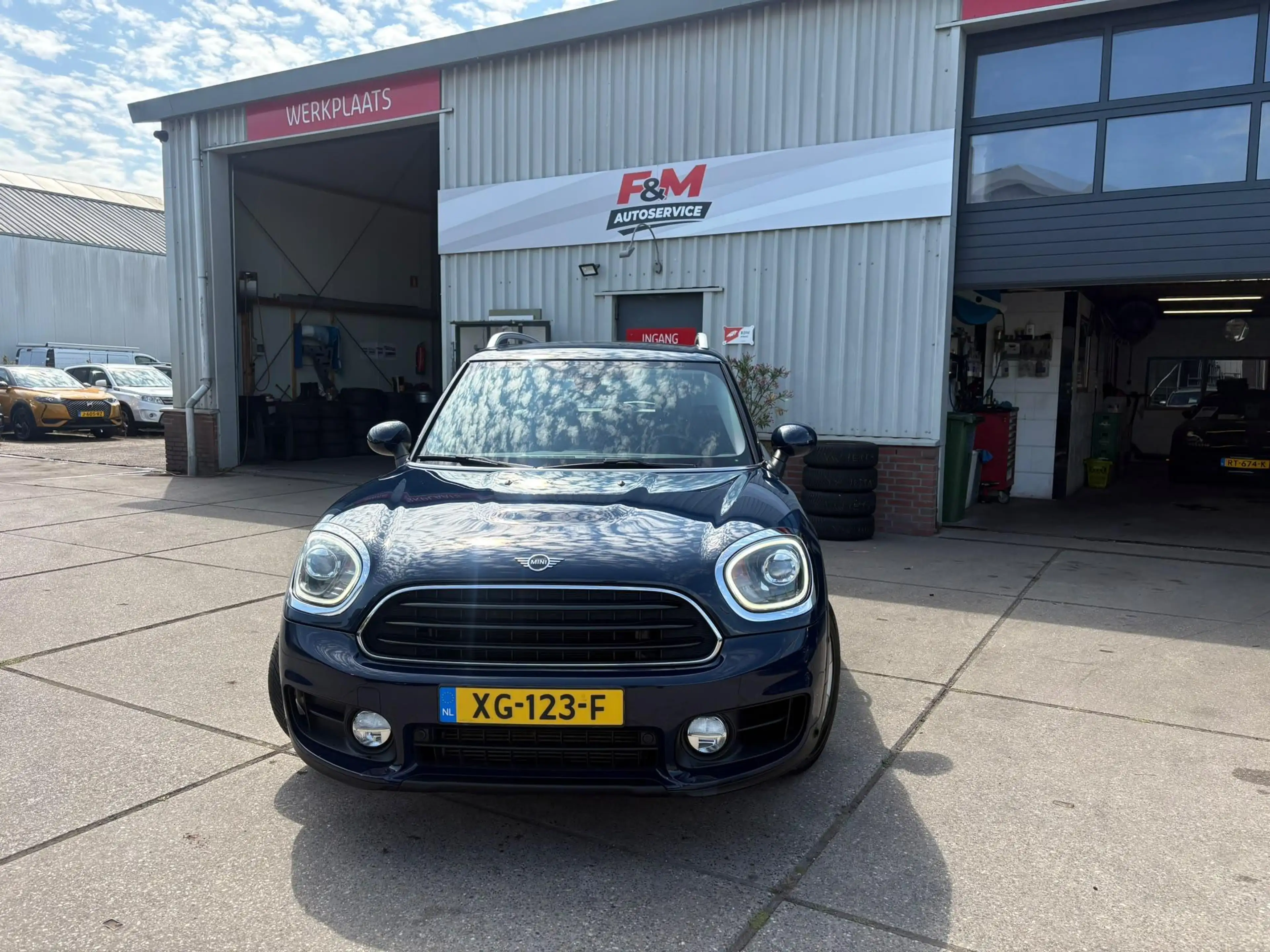 MINI Cooper Countryman 1.5 Dutch Made Edition Clima, cruise, pdc, trekhaa — photo 2