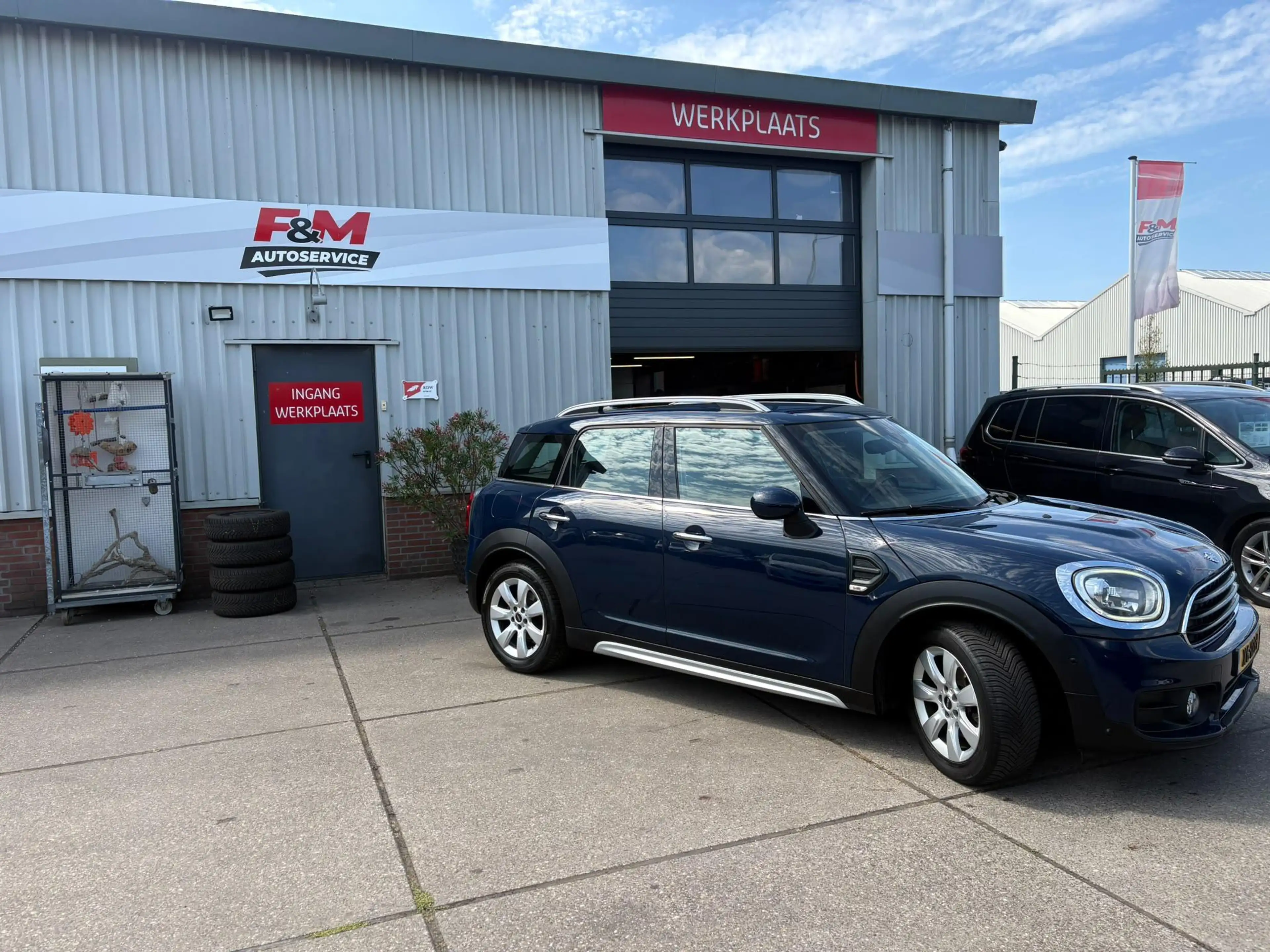 MINI Cooper Countryman 1.5 Dutch Made Edition Clima, cruise, pdc, trekhaa — photo 3