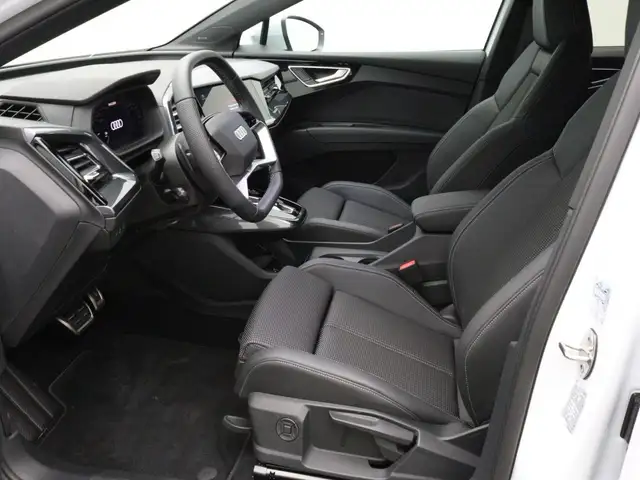 Audi Q4 E-Tron view 13