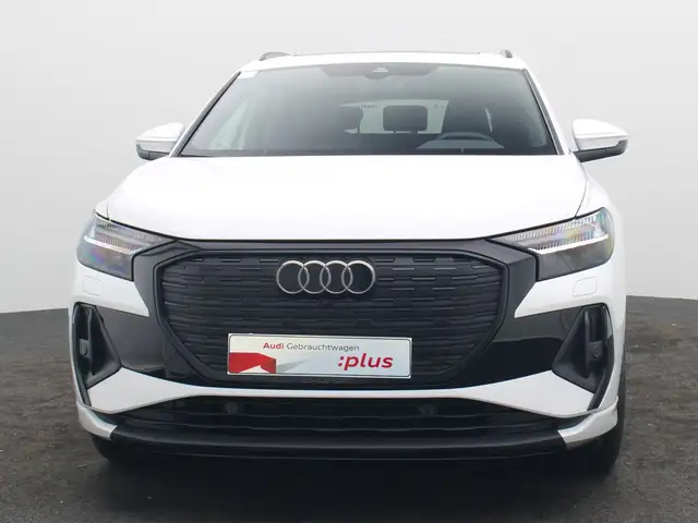 Audi Q4 E-Tron view 3